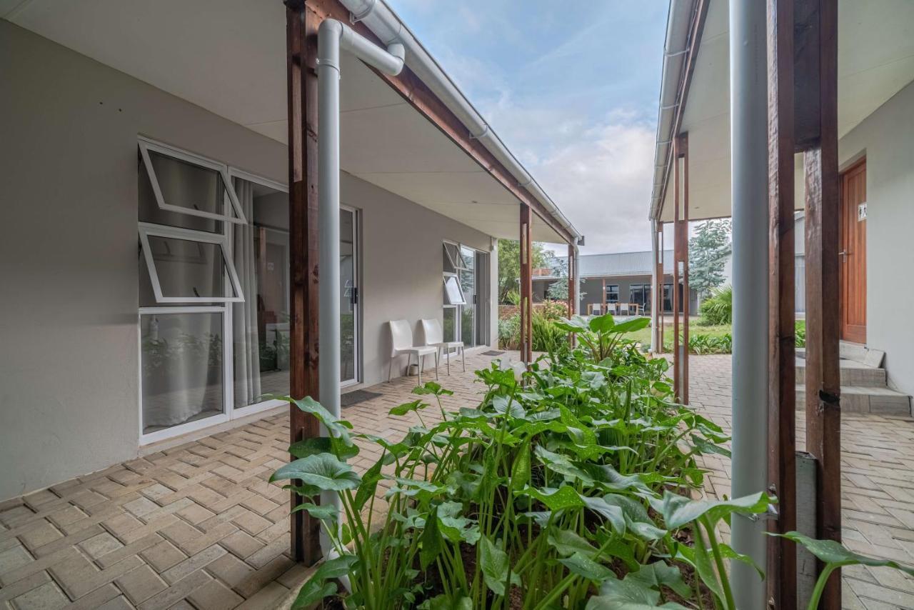 Azaria Guesthouse Swellendam Buitenkant foto